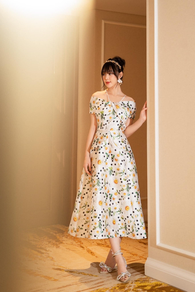 Gợi Ý Những Mẫu Váy Đầm Công Sở Đẹp Cho Nàng Thanh Lịch 2023  Vadlady