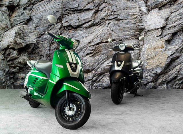 Peugeot Django bổ sung màu mới cho dòng xe máy: xanh Racing Green, đen nhám Mad/Ink Black - Ảnh 2.