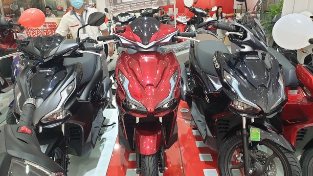 Bắt đầu từ hôm nay, nhiều xe máy Honda tại Việt Nam tăng giá bán - Ảnh 1.