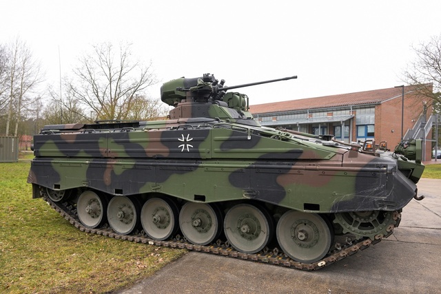 Binh sĩ Ukraine đánh giá xe tăng Leopard 2 như thế nào khi được huấn luyện? - Ảnh 2.