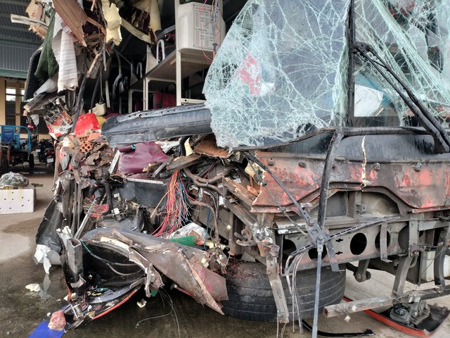 Tai nạn đặc biệt nghiêm trọng tại Quảng Nam: Danh tính các nạn nhân tử vong - Ảnh 1.