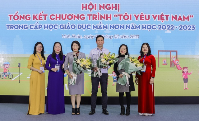 'Tôi yêu Việt Nam' đến với 2,5 triệu trẻ em ở 8.000 trường mầm non - Ảnh 1.