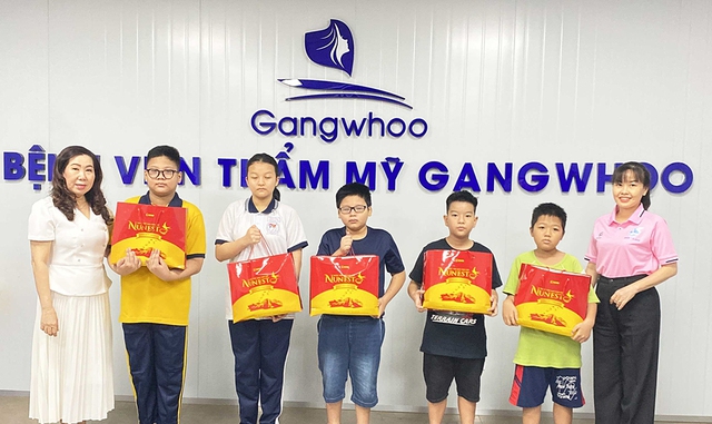 Các em nhỏ được Gangwhoo tài trợ đến năm 18 tuổi