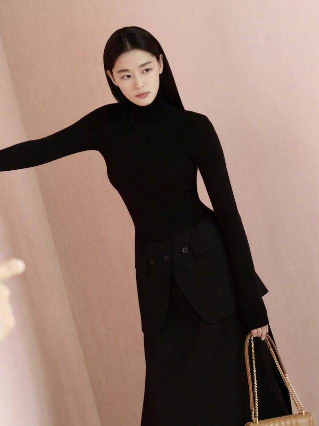 Jeon Ji Hyun mặc một kiểu áo trendcoat cũng đủ tạo nên đẳng cấp thời trang  - Ảnh 10.
