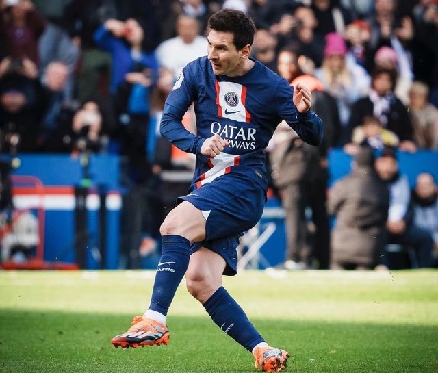 HLV Xavi lên tiếng khả năng Messi trở lại Barcelona trước cuộc gặp M.U - Ảnh 1.