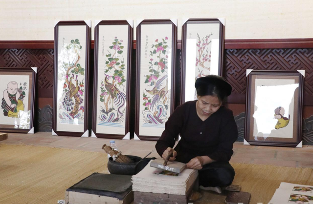 Khai trương nhà trưng bày nghề làm tranh dân gian Đông Hồ  - Ảnh 1.