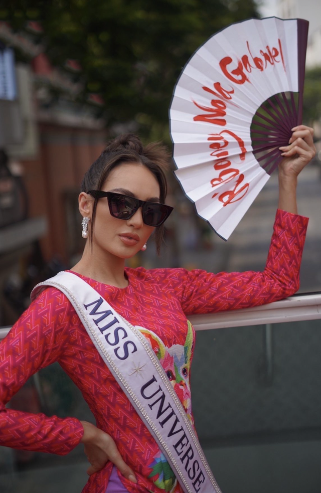 R'Bonney Gabriel: Tôi từng gạt hết cuộc sống riêng để chinh phục vương miện Miss Universe - Ảnh 3.