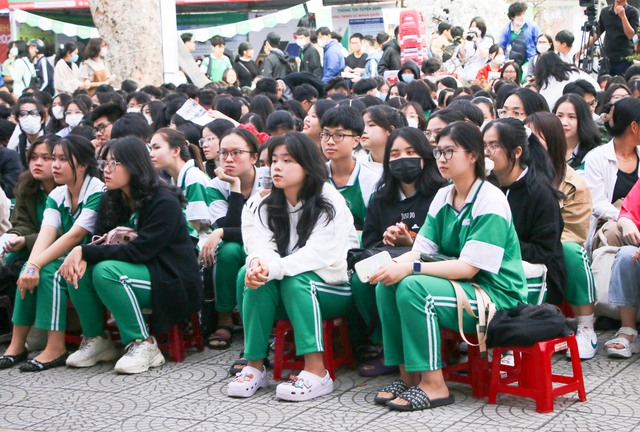 &quot;Hãy để &quot;mình ngon&quot;, đừng quá quan tâm &quot;trường ngon&quot; - Ảnh 2.