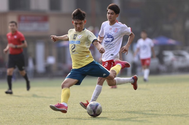 'Đại chiến' ở play-off vòng loại khu vực TP.HCM - Ảnh 1.