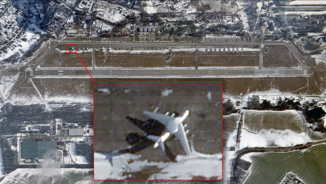 'Mắt thần' A-50 của Nga bị tấn công ở sân bay Belarus - Ảnh 1.