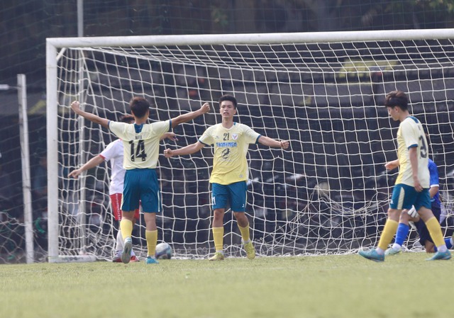 Giải Thanh Niên Sinh viên Việt Nam: Kết quả khu vực TP.HCM, play-off miền Bắc ngày 27.2 - Ảnh 4.