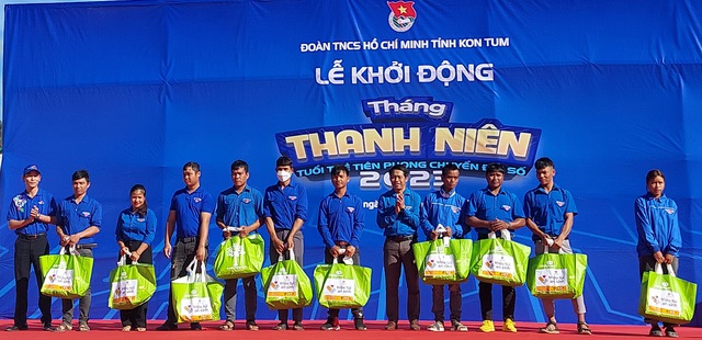 Tỉnh đoàn Kon Tum tổ chức lễ khởi động Tháng Thanh niên năm 2023  - Ảnh 2.