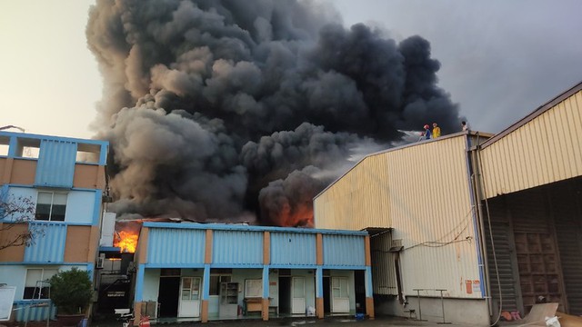 Vụ cháy ở Hải Dương: Công ty bị cháy chưa đủ điều kiện về an toàn PCCC - Ảnh 1.