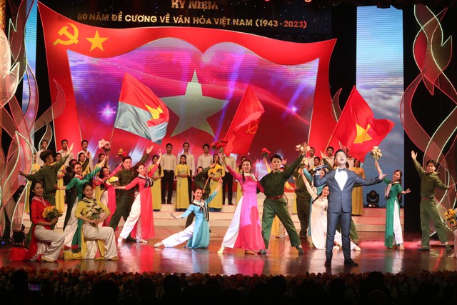 Chương trình nghệ thuật đặc biệt kỷ niệm 80 năm Đề cương về Văn hóa Việt Nam - Ảnh 7.