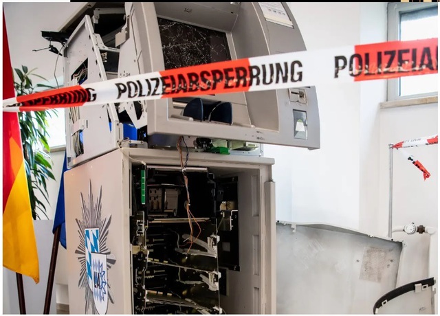 Chính phủ Đức, Hà Lan hành động chống nhóm tội phạm cướp ATM ở Đức - Ảnh 1.