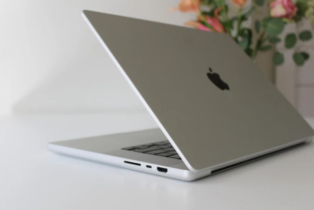 MacBook Pro 16 của Apple được hưởng lợi nhờ sức mạnh chip M2 Pro và M2 Max