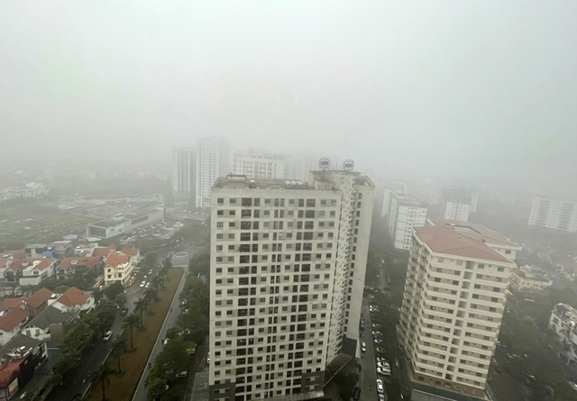 Vì sao Hà Nội chìm trong ô nhiễm không khí nhiều ngày? - Ảnh 9. Vì sao Hà Nội chìm trong ô nhiễm không khí nhiều ngày? - Ảnh 9.
