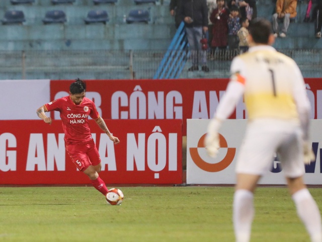 Kết quả V-League, Công an Hà Nội 5-0 Bình Định: Tân binh quá mạnh - Ảnh 3.