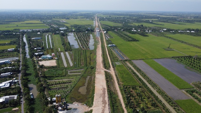 Cầu Mỹ Thuận 2 và cao tốc Mỹ Thuận - Cần Thơ tăng tốc - Ảnh 4.