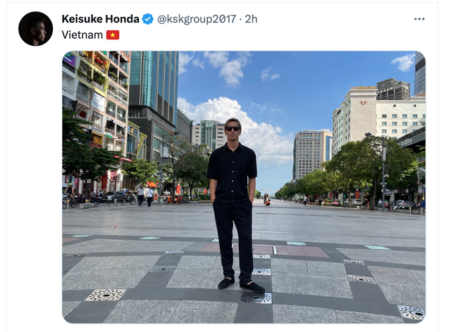 HLV Keisuke Honda xuất hiện ở TP.HCM nói đội Việt Nam có thể dự World Cup 2026 - Ảnh 1.