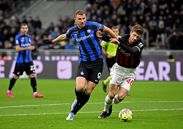 Lautaro Martinez rực sáng giúp Inter thắng AC Milan - Ảnh 2.