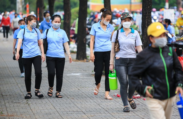 Hướng đến môi trường làm việc an toàn, hạnh phúc - Ảnh 1.