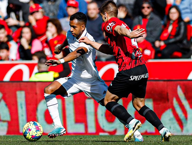 Kết quả La Liga: Real Madrid thua sốc Mallorca trước ngày dự FIFA Club World Cup	 - Ảnh 1.