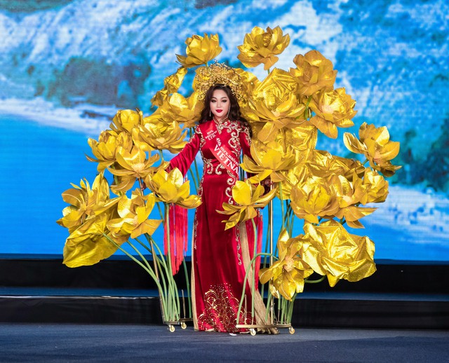 Người đẹp Cộng hòa Udmurtia thuộc Nga đăng quang Mrs Universe, Việt Nam giành á hậu 1 - Ảnh 3.
