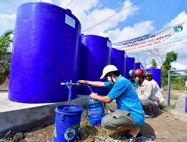 Cà Mau: Đầu tư trên 74 tỉ đồng cấp nước sạch cho hơn dân vùng nông thôn - Ảnh 1.