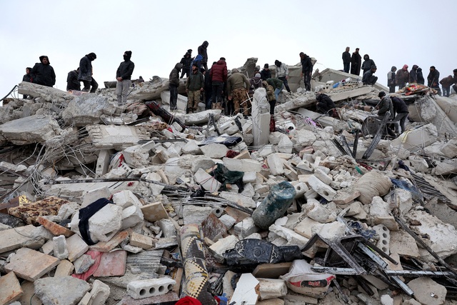 Số người chết do động đất ở Thổ Nhĩ Kỳ, Syria tăng vọt - Ảnh 1.