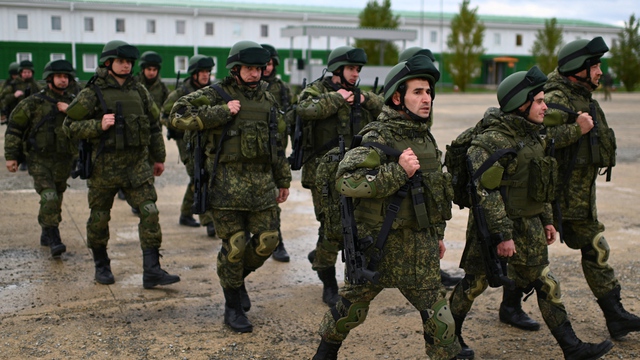 Tình báo Ukraine nói Nga có thể huy động tới 500.000 quân - Ảnh 1.