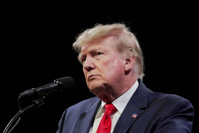Bầu cử tổng thống 2024: Ông Trump gặp khó vì 'người khổng lồ chính trị Mỹ' - Ảnh 1.