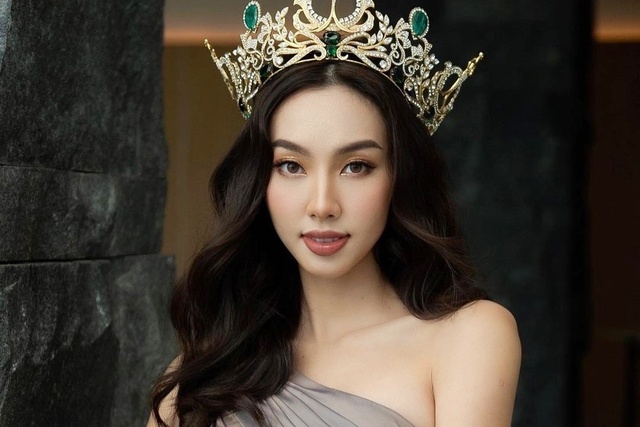 Hoa hậu Nguyễn Thúc Thùy Tiên làm việc với Sở TT-TT tỉnh Lâm Đồng - Ảnh 1.