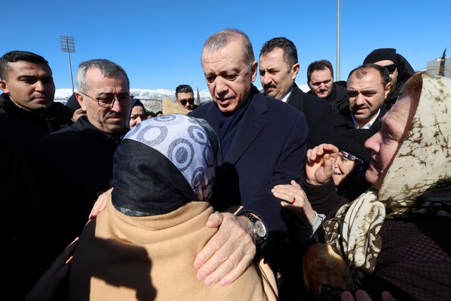 Tổng thống Thổ Nhĩ Kỳ thừa nhận thiếu sót trong phản ứng sau động đất - Ảnh 1.