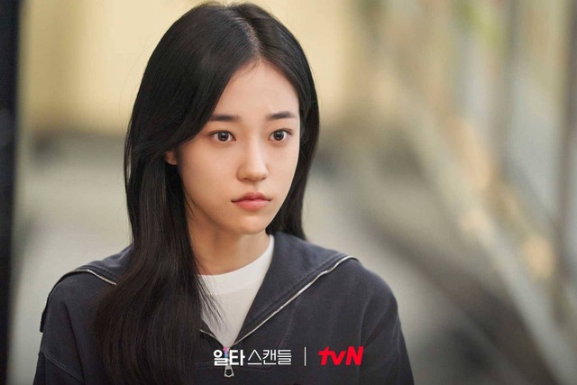 Mỹ nhân 10X Roh Yoon Seo gây sốt với loạt ảnh quá xinh đẹp - Ảnh 4.