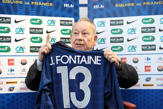 Huyền thoại bóng đá Pháp Just Fontaine qua đời - Ảnh 1.