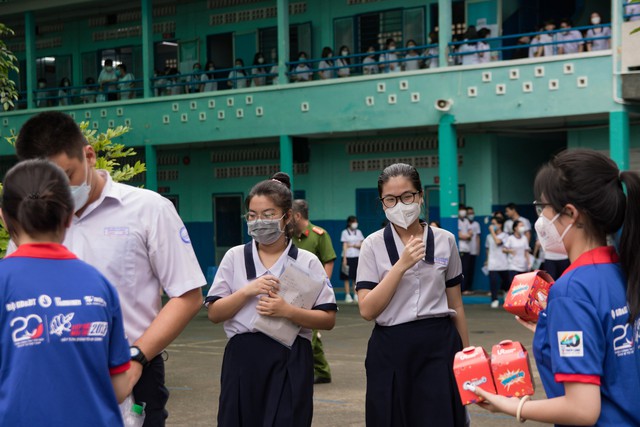 Lịch thi tốt nghiệp THPT 2023 sớm hơn năm ngoái: Giáo viên, học sinh nói gì? - Ảnh 3.