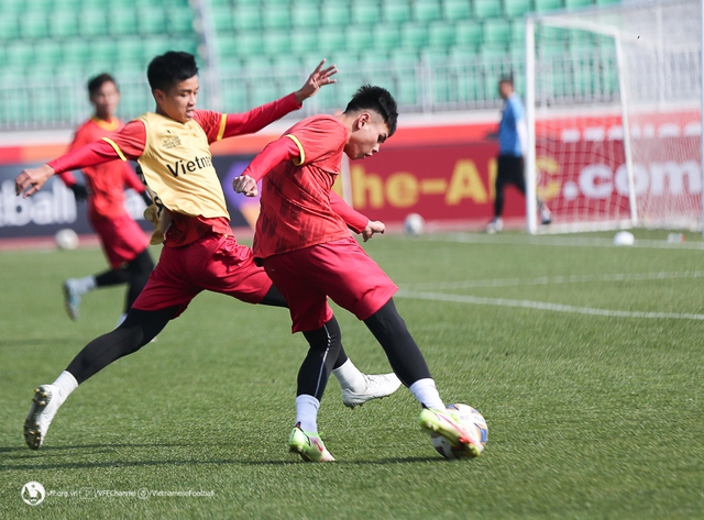Kết quả U.20 Việt Nam vs U.20 Úc: Văn Khang và Quốc Việt ra sân đầu trận - Ảnh 1.