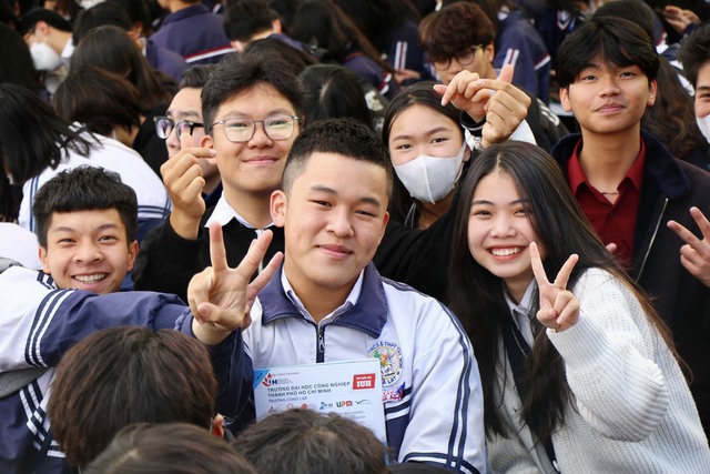 Giải đáp băn khoăn chọn ngành trong thời đại trí tuệ nhân tạo - Ảnh 3.