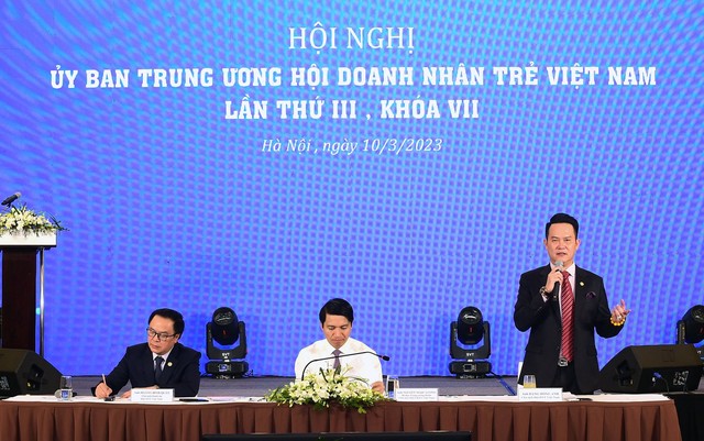 Ông Hoàng Bình Quân làm Chủ tịch danh dự TƯ Hội Doanh nhân trẻ Việt Nam - Ảnh 1.