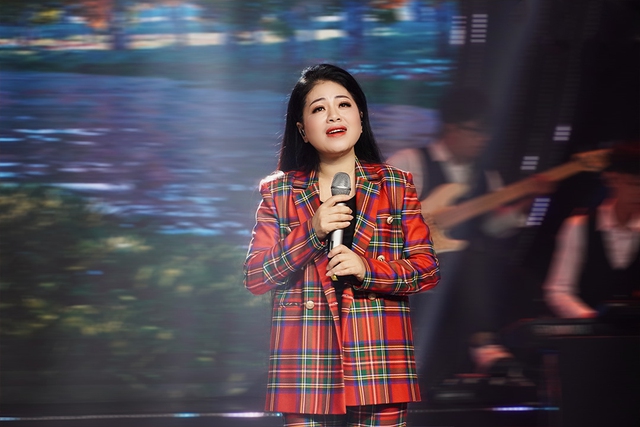 Ca sĩ Anh Thơ gây bất ngờ khi cover ca khúc của Sơn Tùng M-TP - Ảnh 1.