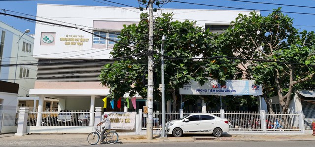 Khởi tố, bắt tạm giam 2 cán bộ CDC Ninh Thuận liên qua "đại án" Việt Á - Ảnh 1.
