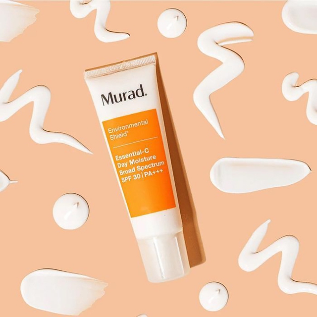 Kem dưỡng da chống nắng Murad Essential-C Day Moisture SPF 30 +++