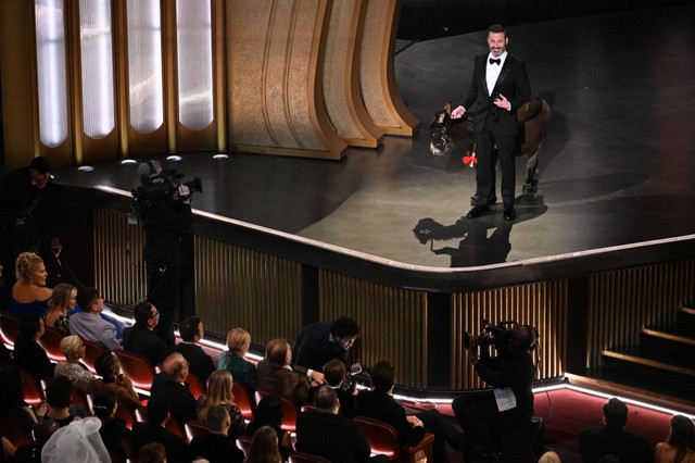 Trực tiếp Lễ trao giải Oscar 2023 - Ảnh 1.