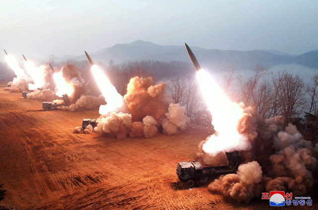 Cuộc diễn tập khai hỏa tấn công của Triều Tiên hôm 9.3