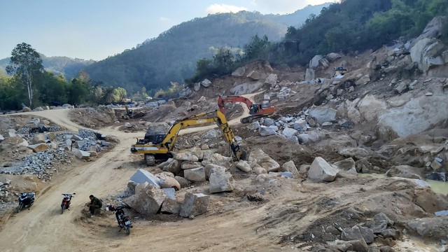 Bà Rịa-Vũng Tàu: Nhiều thiếu sót trong cấp phép khai thác khoáng sản - Ảnh 1.