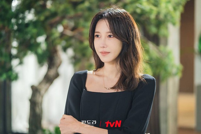 Sao ‘Penthouse’ Lee Ji Ah diễn xuất vụng về, thất vọng trong phim mới - Ảnh 5.