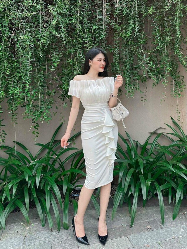 Váy trắng dự tiệc body trễ vai tà dài V1709 - Thời Trang Tadi