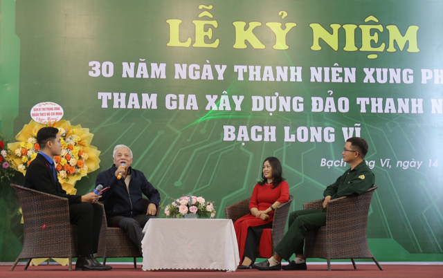 Anh Ngô Văn Cương: 'Tôi thật sự khâm phục thanh niên xung phong ở Bạch Long Vĩ' - Ảnh 2.