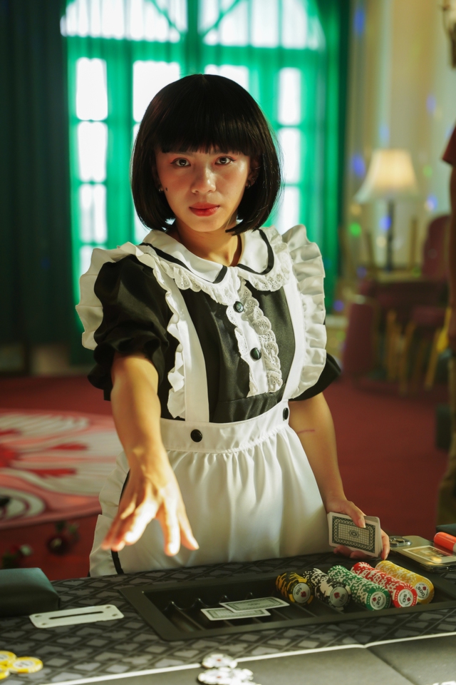 Hứa Vĩ Văn, Lê Khánh hài hước cùng NSND Bạch Tuyết trong trailer 'Biệt đội rất ổn' - Ảnh 9.
